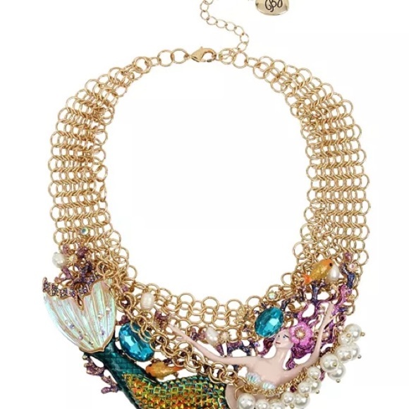 🌊✨ Betsey Johnson Rare Pearl Mermaid Statement Frontal Necklace ✨🌊 - Picture 7 of 9